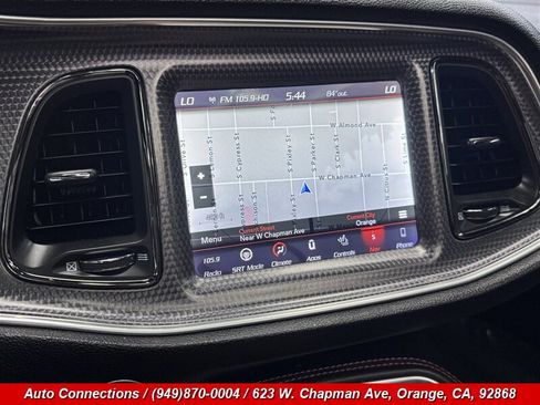 Used 2018 Dodge Challenger SRT Hellcat RWD image 16