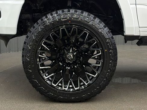 Used 2024 RAM 1500 Limited image 10