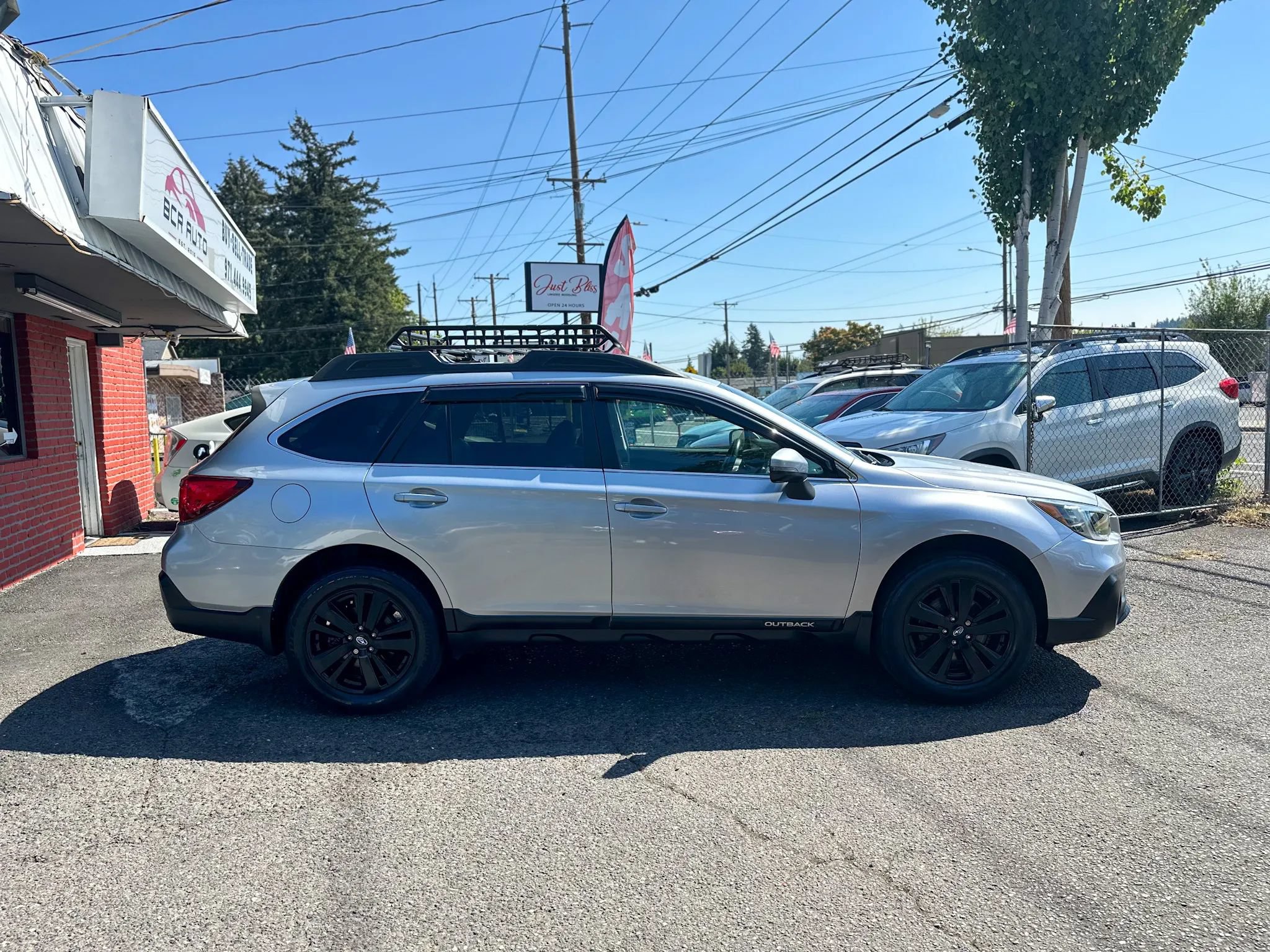 Used 2019 Subaru Outback 2.5i Limited w/ Popular Package #2 AWD/4WD image 6