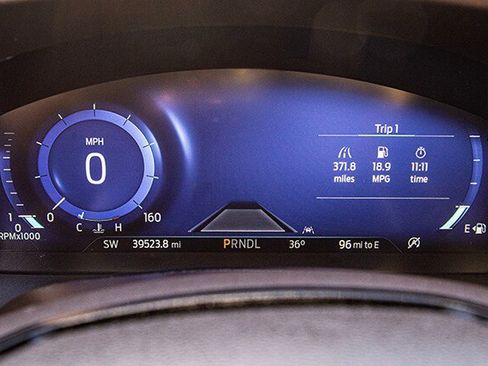 Used 2023 Ford Explorer King Ranch w/ Technology Package image 15