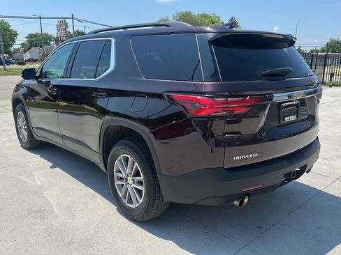 Used 2022 Chevrolet Traverse LT FWD image 7