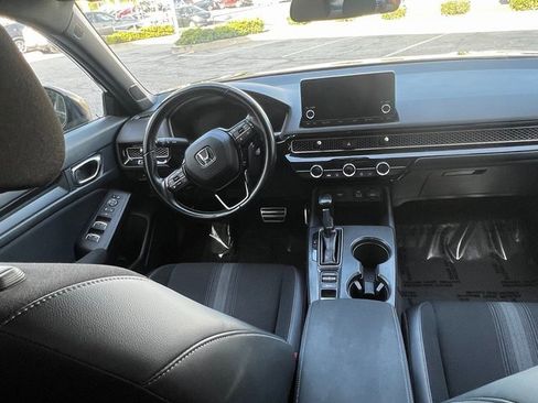 Used 2022 Honda Civic Sport image 14