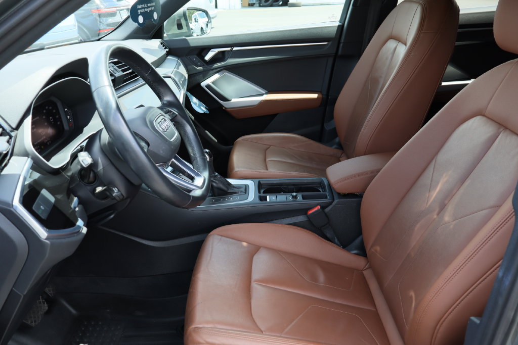 Used 2022 Audi Q3 2.0T Premium AWD/4WD image 21