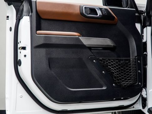 Used 2023 Ford Bronco Outer Banks image 31