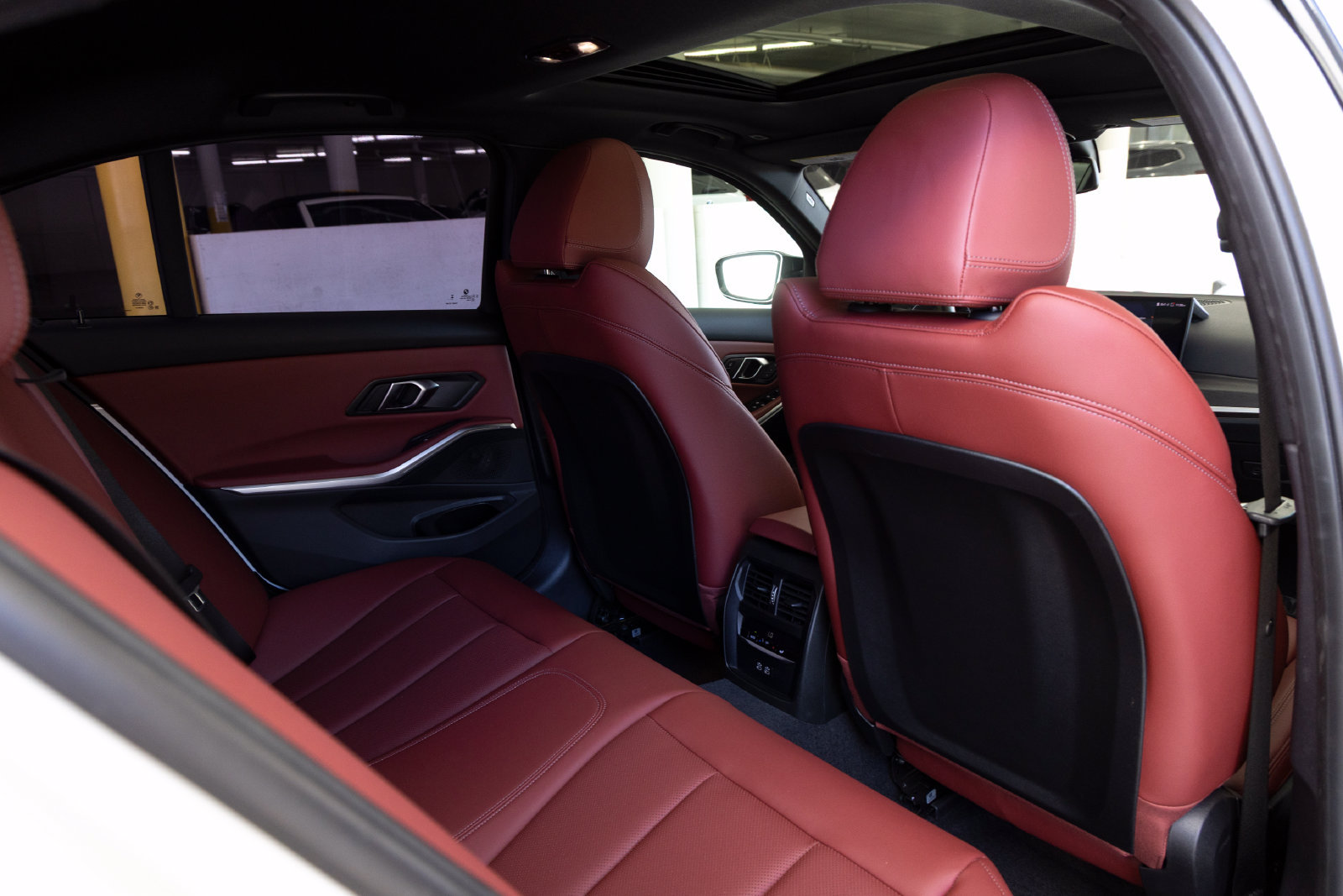 Used 2024 BMW M340i w/ Premium Package RWD image 24