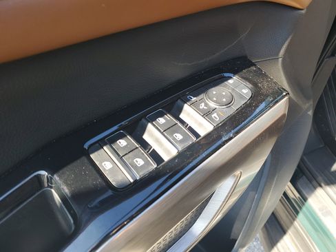 Certified 2023 Nissan Pathfinder Platinum w/ Lighting Package (N93) image 11