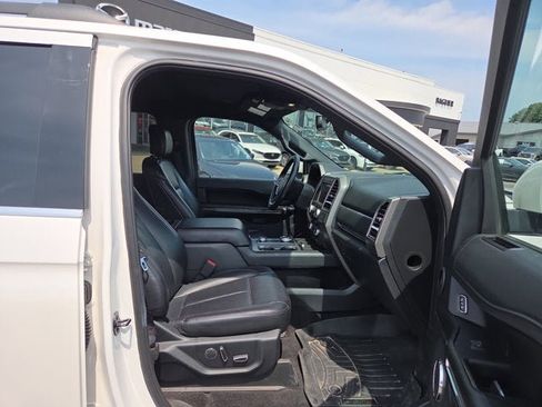 Used 2019 Ford Expedition XLT w/ Equipment Group 202A image 15
