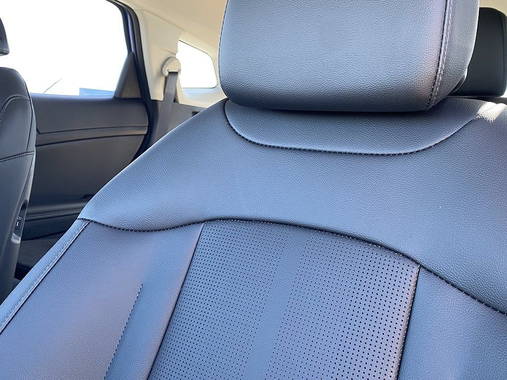 New 2026 Kia Sportage EX w/ EX Panorama Roof Package FWD image 14