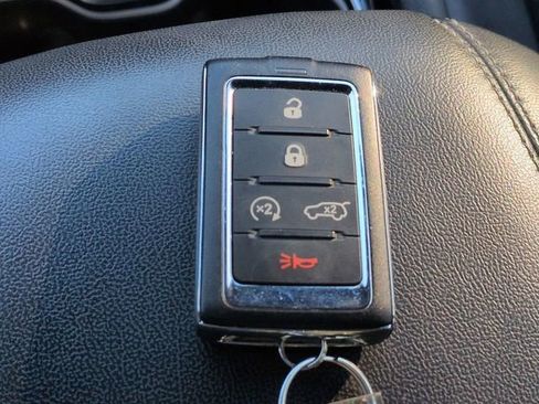 Used 2022 Jeep Grand Cherokee L Laredo image 31