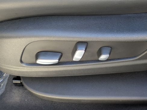 Used 2022 Cadillac XT5 Premium Luxury w/ Technology Package image 10