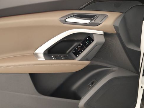 New 2025 Audi Q5 Premium image 22