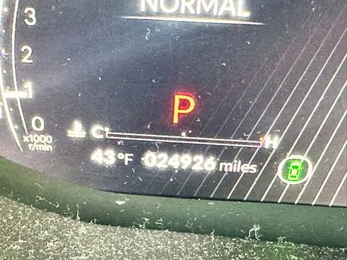 Used 2024 Acura MDX SH-AWD w/ Technology Package image 11