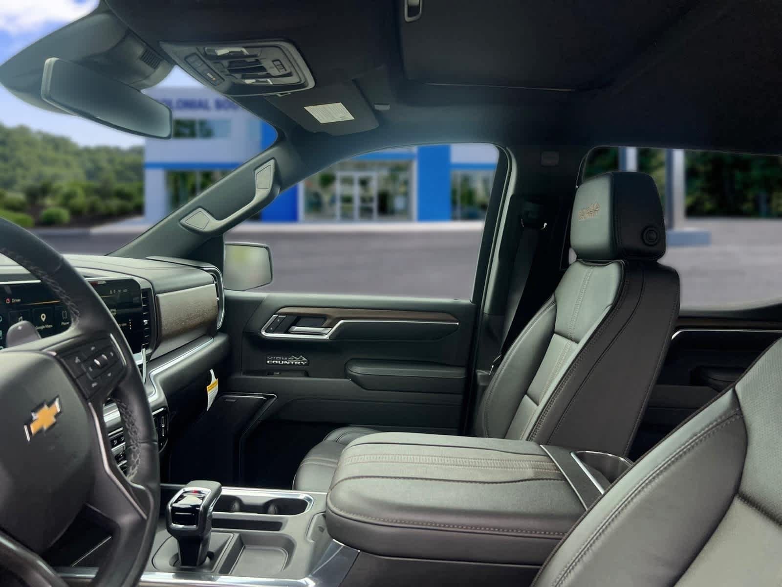 Certified 2026 Chevrolet Silverado 1500 High Country w/ High Country Premium Package AWD/4WD image 12