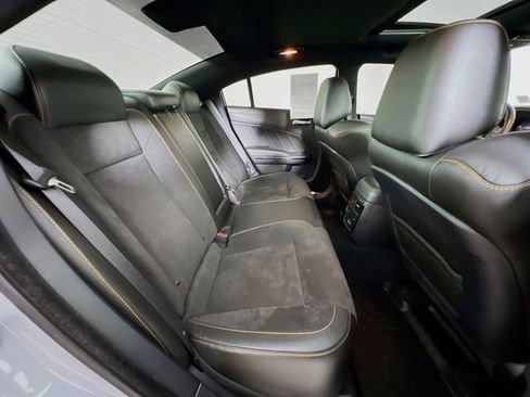 Used 2022 Dodge Charger Scat Pack RWD image 41