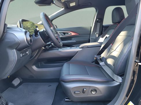 New 2026 Chevrolet Equinox EV RS image 6