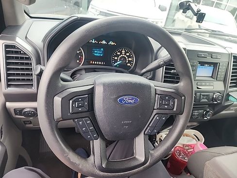 Used 2018 Ford F150 XLT RWD image 2