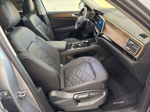 New 2026 Volkswagen Atlas SE AWD/4WD image 28