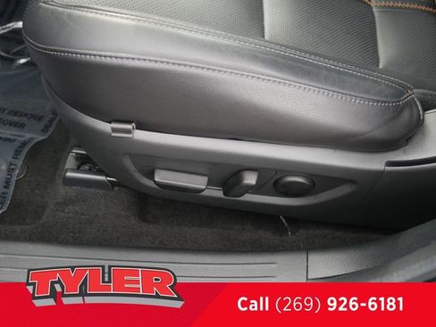 Used 2025 MAZDA CX-50 2.5 Hybrid w/ Premium Plus Pkg image 27