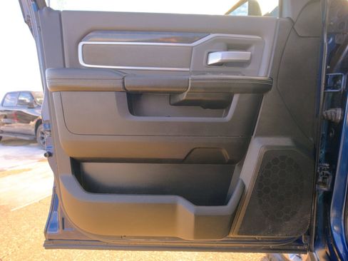 Used 2022 RAM 2500 Big Horn w/ Level A Equipment Group image 26