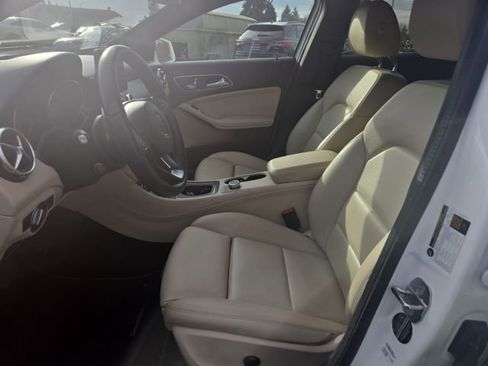 Used 2018 Mercedes-Benz GLA 250 GLA 250 image 10