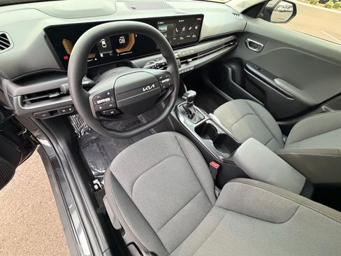 Certified 2025 Kia K4 LXS image 16