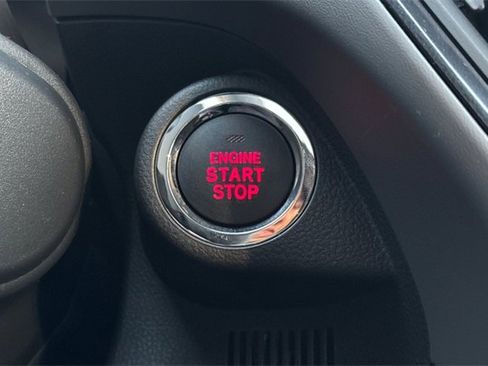 Used 2025 Subaru Crosstrek 2.5i Limited w/ Popular Package #4A image 26