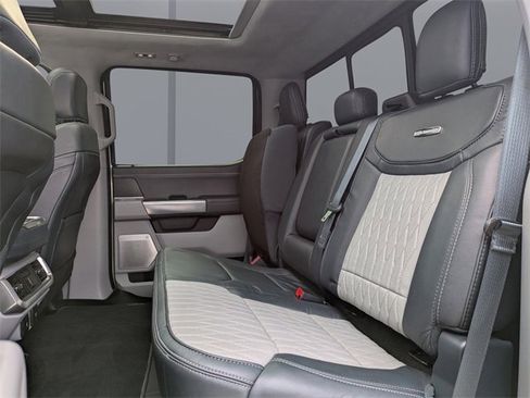 Used 2021 Ford F150 Limited image 14