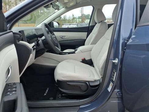 New 2026 Hyundai Tucson SE image 12