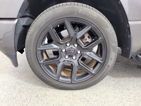Used 2023 RAM 1500 Laramie RWD image 10