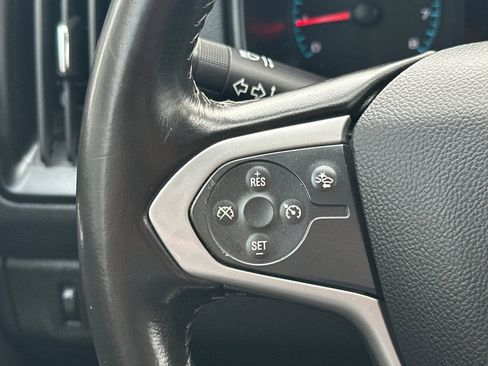 Used 2022 Chevrolet Colorado LT w/ Fleet Safety Package RWD image 19