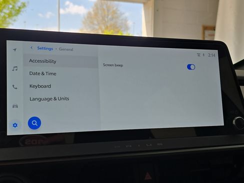 Used 2024 Toyota Prius Limited image 21