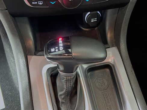 Used 2022 Dodge Charger SXT RWD image 24