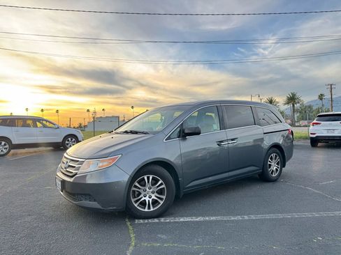 Used 2012 Honda Odyssey EX-L image 2