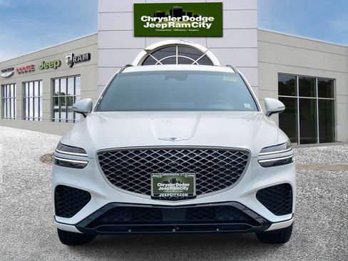 Used 2025 Genesis GV70 3.5T Sport w/ Sport Advanced Package image 2