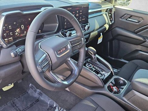 New 2026 GMC Canyon Elevation w/ Technology Package image 3