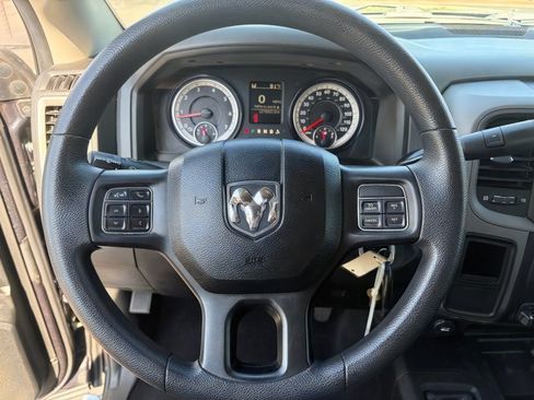 Used 2018 RAM 2500 Tradesman w/ Chrome Appearance Group AWD/4WD image 23