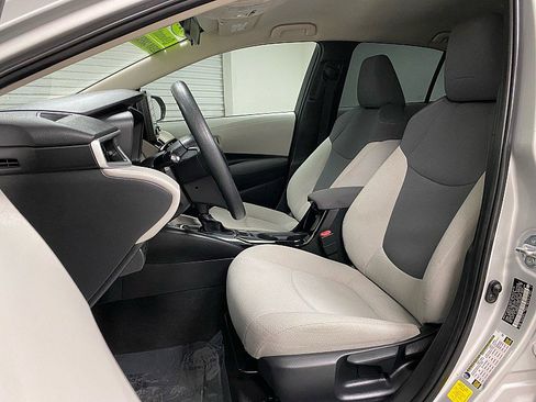 Used 2020 Toyota Corolla L image 10