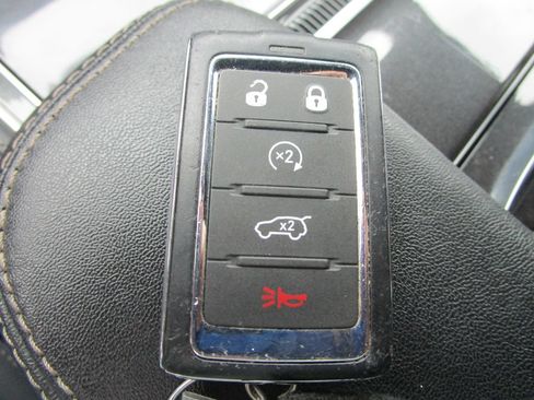 Used 2024 Jeep Wagoneer 2WD image 51