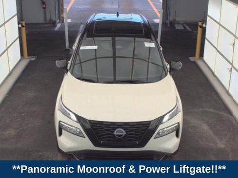 Used 2023 Nissan Rogue SV w/ SV Premium B Package AWD/4WD image 2