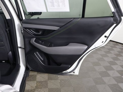 Used 2025 Subaru Outback Onyx Edition image 28