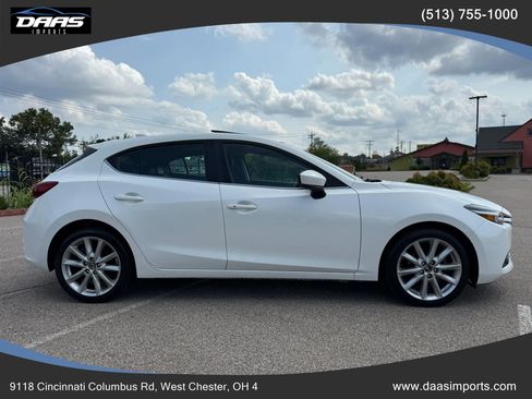Used 2017 MAZDA MAZDA3 Grand Touring w/ Premium Equipment Package FWD image 4