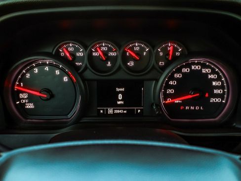 Used 2023 Chevrolet Silverado 1500 Custom image 16