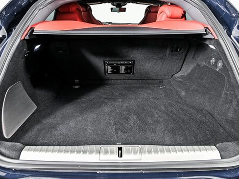Used 2026 Ferrari Purosangue AWD/4WD image 18