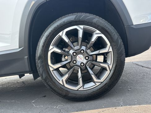 Used 2025 GMC Terrain Elevation w/ Elevation Premium Package FWD image 20