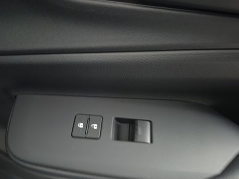 New 2026 Toyota Prius Plug-In Hybrid image 34