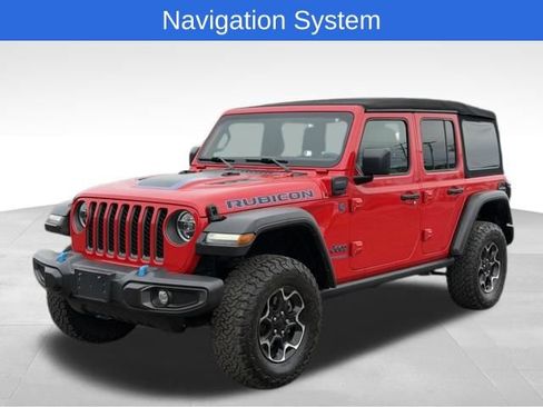 Used 2021 Jeep Wrangler Unlimited Rubicon 4xe w/ Cold Weather Group AWD/4WD image 3