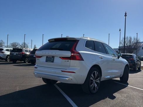 Certified 2023 Volvo XC60 B5 Plus w/ Climate Package image 3
