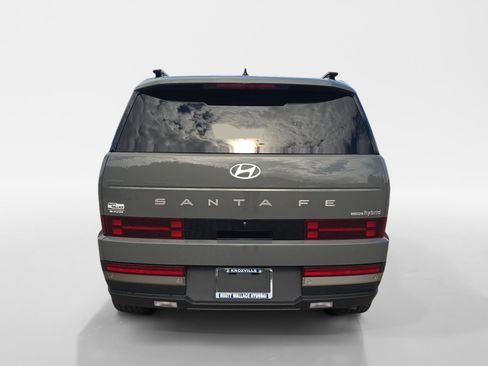 Used 2025 Hyundai Santa Fe Limited AWD/4WD image 4
