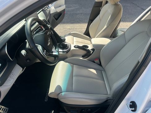 Used 2019 Genesis G70 2.0T Sport image 19