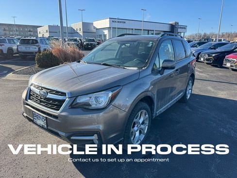 Used 2017 Subaru Forester 2.5i Touring image 7